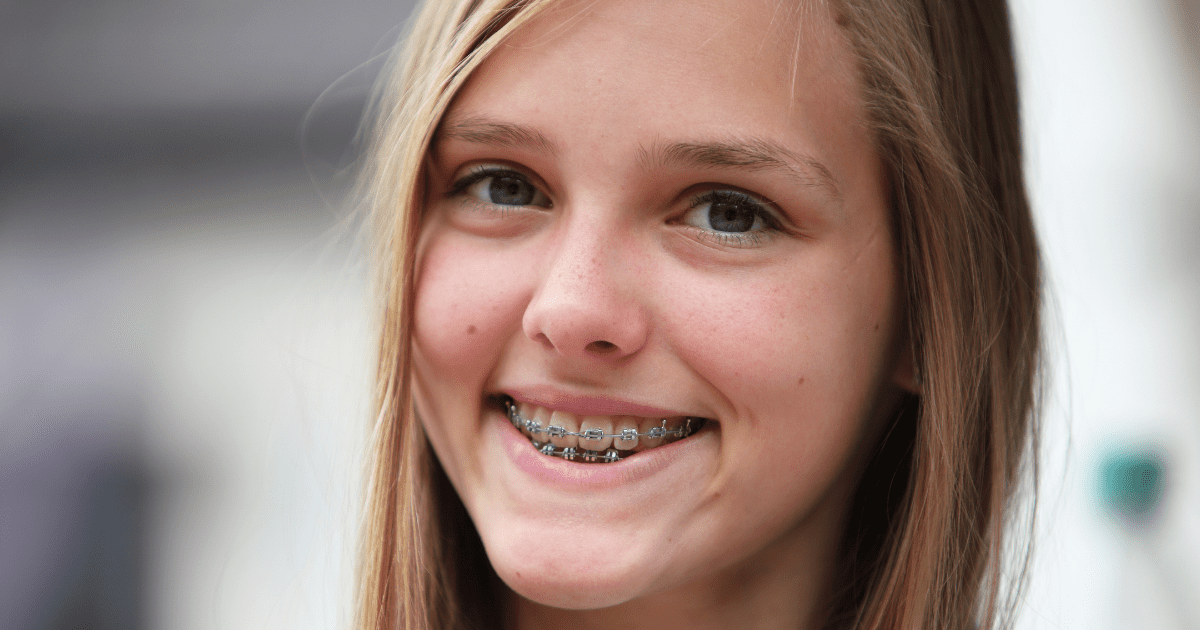 Teen learns her orthodontic options